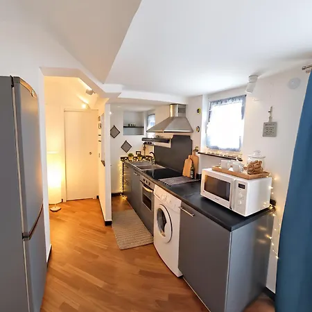 Apartment Mansarda Azzurra A 3 Min Dall'ospedale Pediatrico *